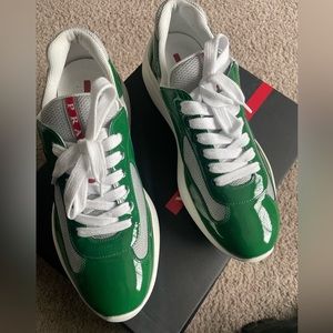 Prada low tops sneakers